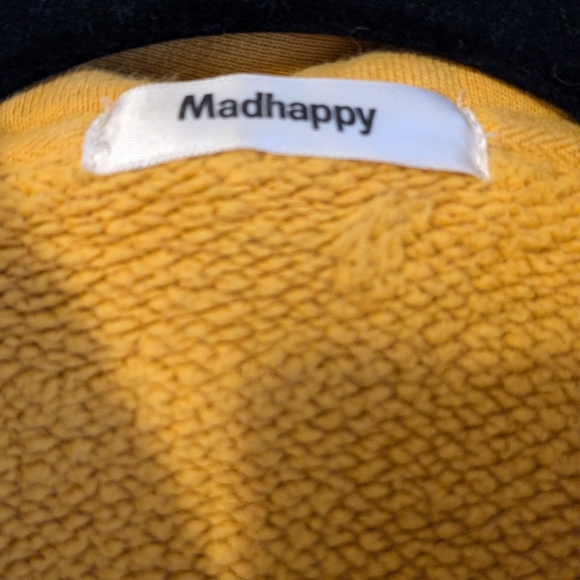 MadHappy Yellow Gold Hoodie Size XL Made In USA 100% Cotton - Picture 3 of 10